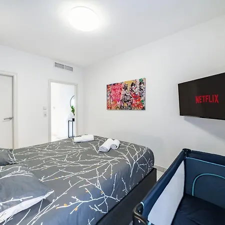 Frontiere Monaco, Terrasse Vue Mer, Tour Odeon - Ap Apartman *