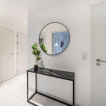 Appartement Frontiere Monaco, Terrasse Vue Mer, Tour Odeon - Ap Beausoleil