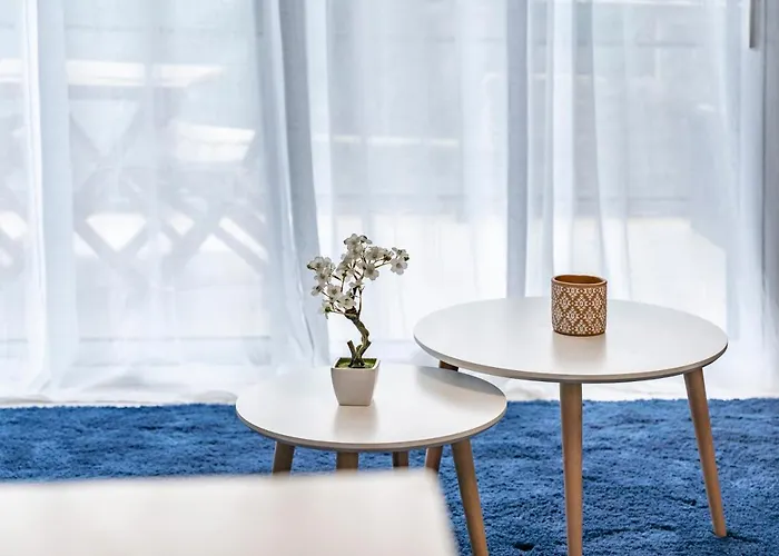 Appartement Frontiere Monaco, Terrasse Vue Mer, Tour Odeon - Ap