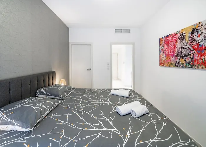 Frontiere Monaco, Terrasse Vue Mer, Tour Odeon - Ap Appartement *