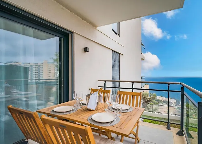 Appartement Frontiere Monaco, Terrasse Vue Mer, Tour Odeon - Ap Beausoleil